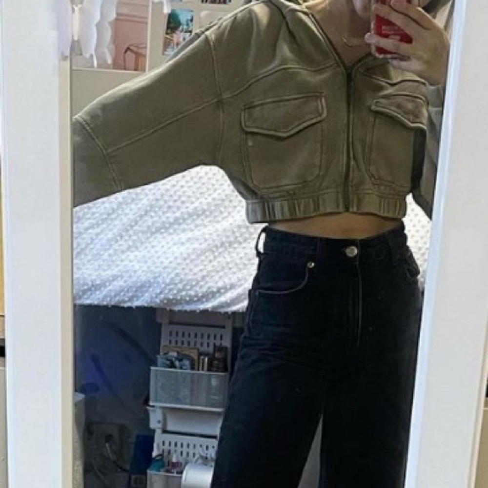 Urban zip up